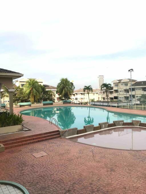 The Nest - Cozy 3-Bedroom Condo, Shah Alam Exterior foto